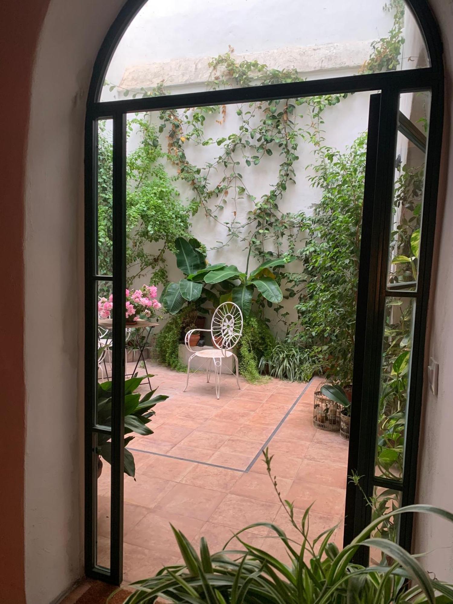 Patios Del Agua Bed & Breakfast El Puerto de Santa Maria Exterior photo